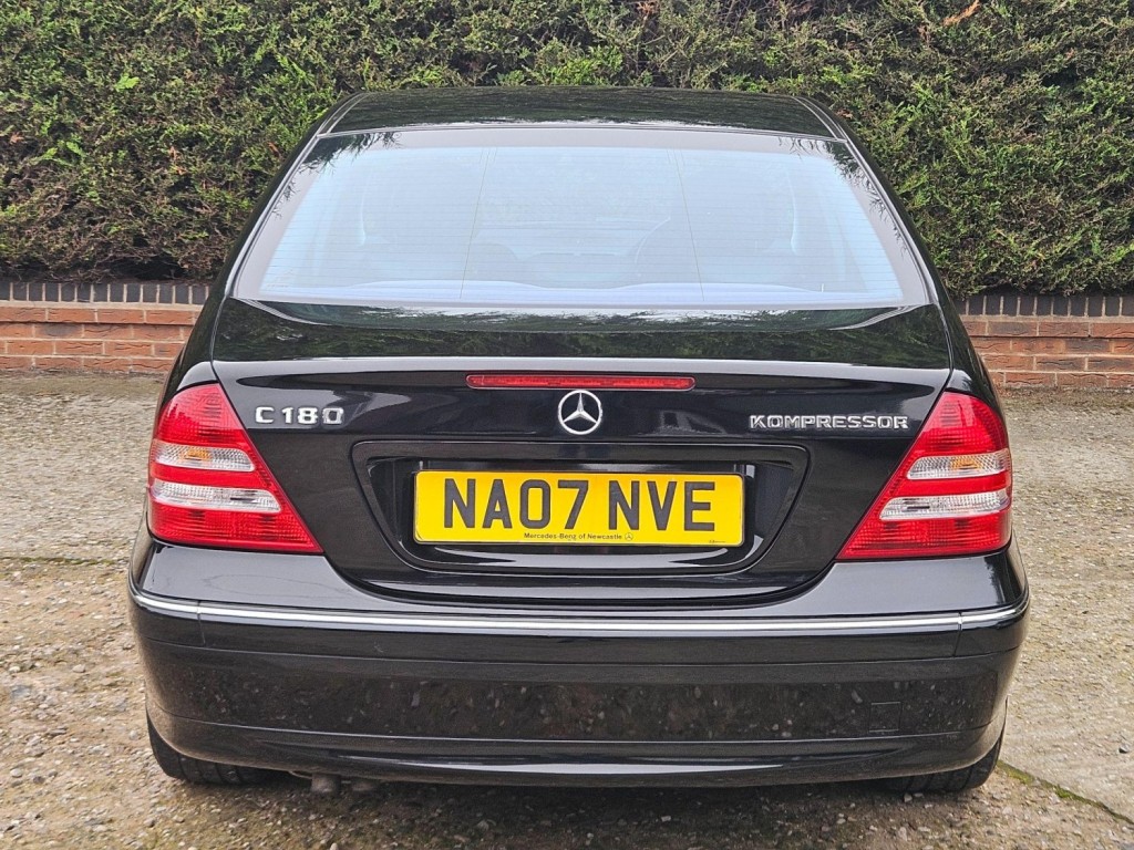 MERCEDES-BENZ C CLASS