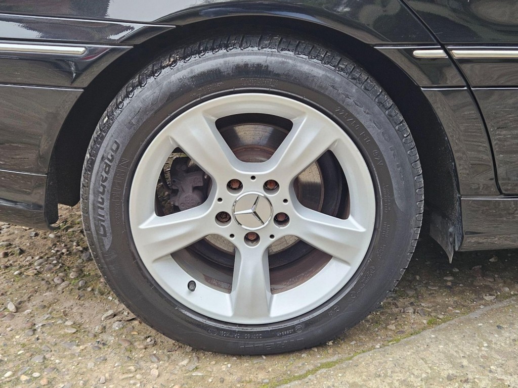 MERCEDES-BENZ C CLASS