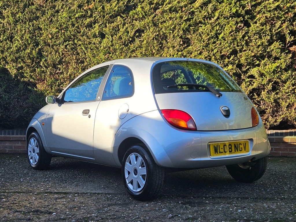 FORD KA