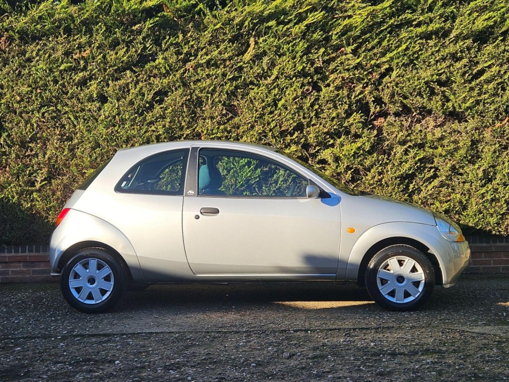 FORD KA