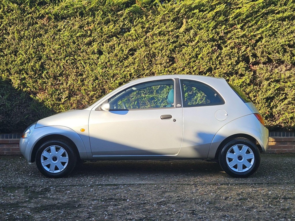 FORD KA