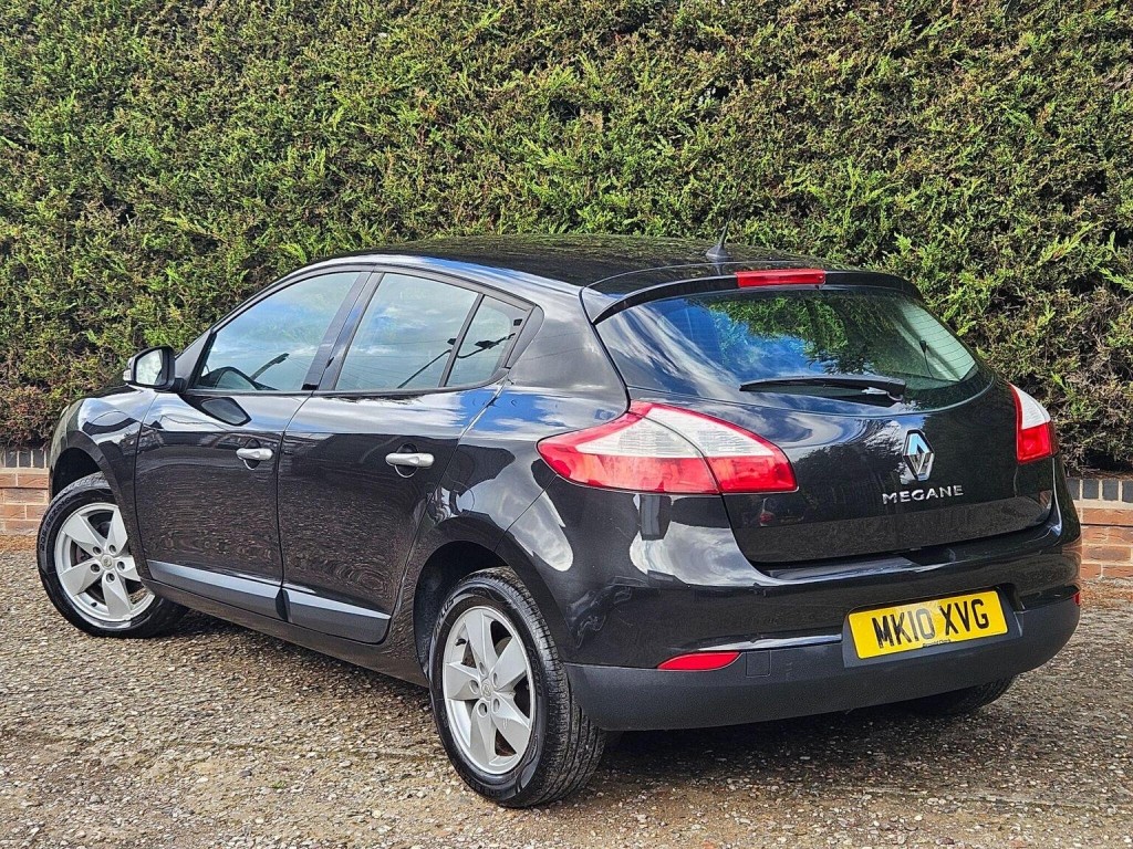 RENAULT MEGANE