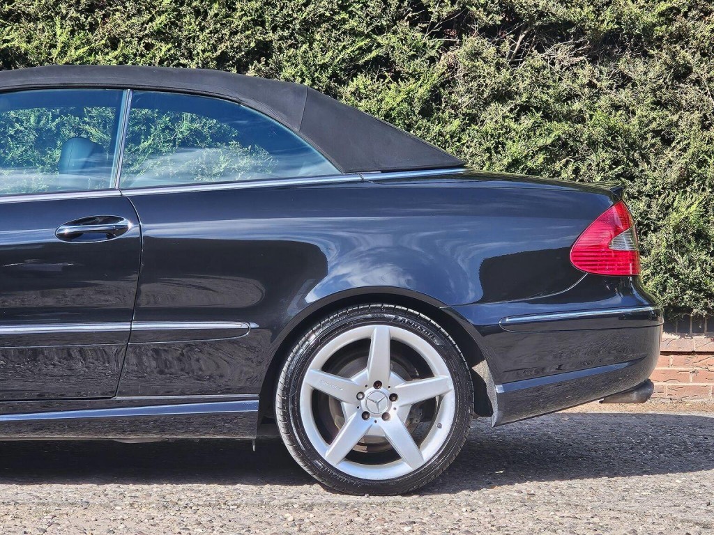 MERCEDES-BENZ CLK