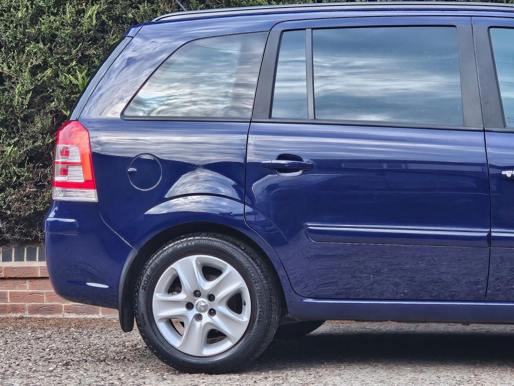 VAUXHALL ZAFIRA