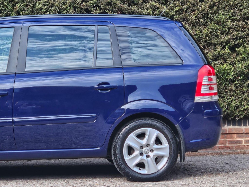 VAUXHALL ZAFIRA