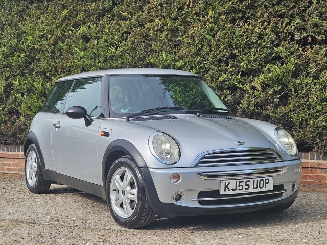 MINI HATCH 1.6 One Euro 4 3dr