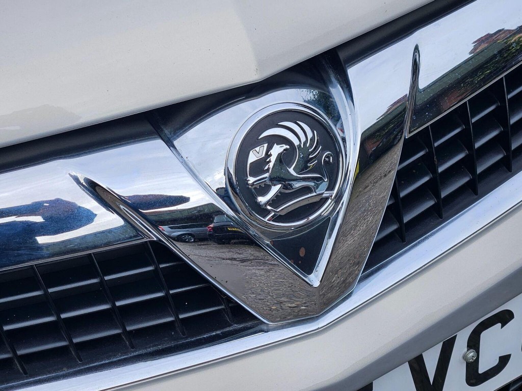 VAUXHALL VECTRA
