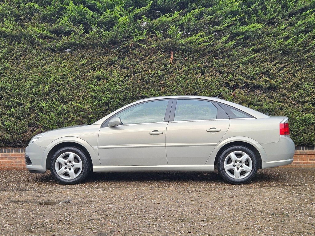 VAUXHALL VECTRA
