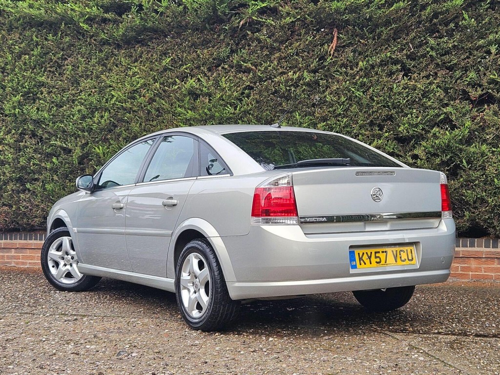 VAUXHALL VECTRA