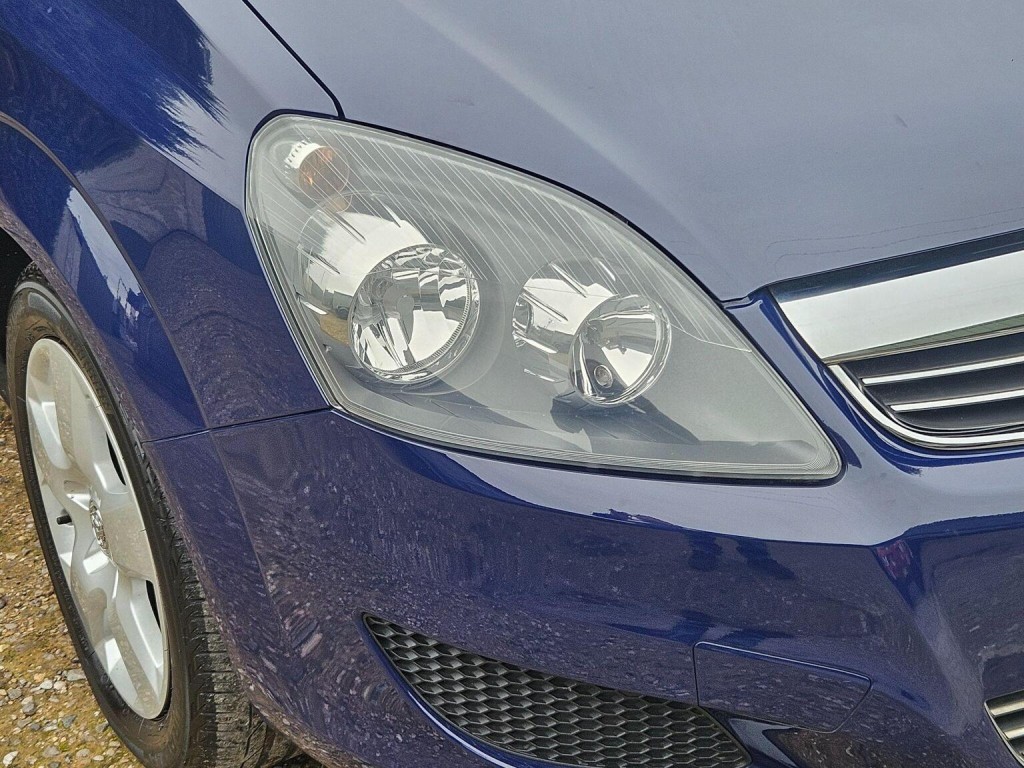 VAUXHALL ZAFIRA