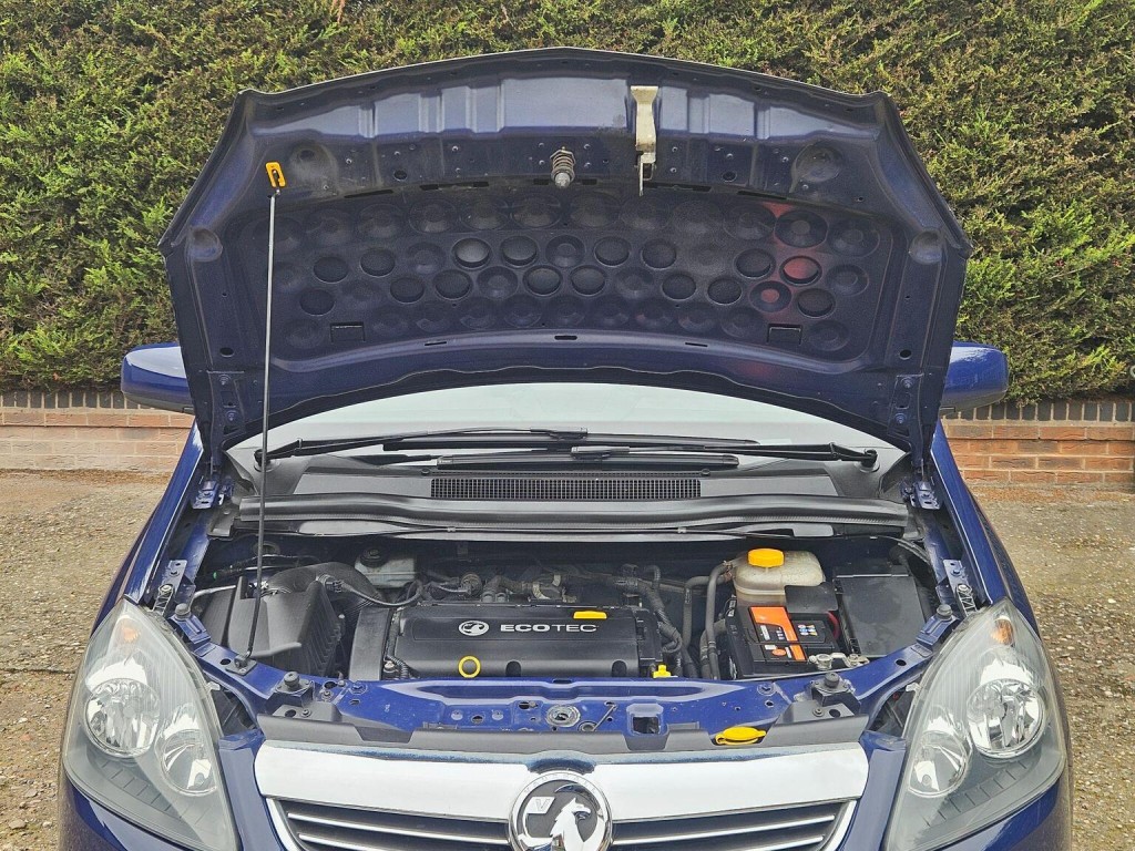 VAUXHALL ZAFIRA