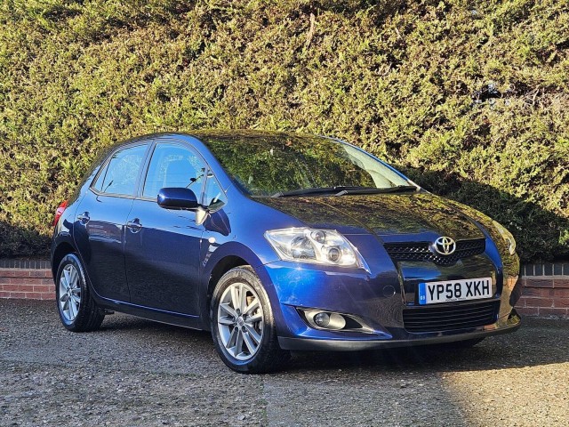 TOYOTA AURIS 1.6 VVT-i TR 5dr