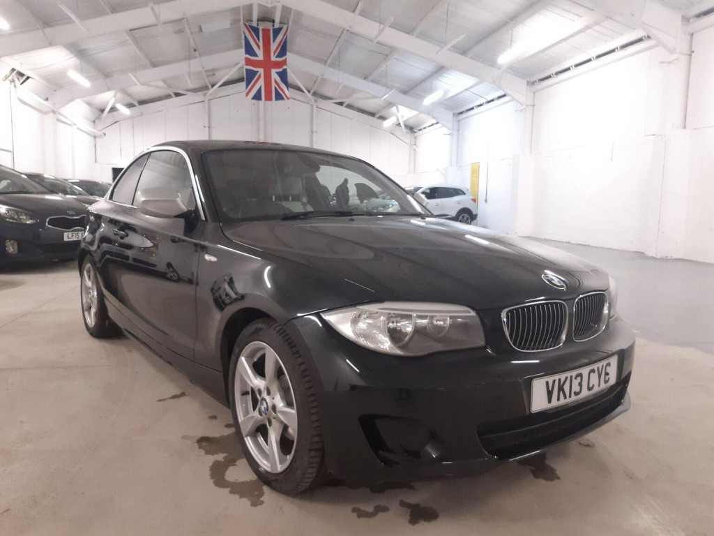 BMW 1 SERIES 2.0 118d Exclusive Edition Euro 5 (s/s) 2dr