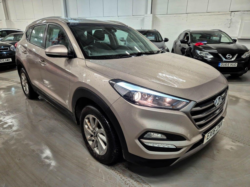 HYUNDAI TUCSON 1.7 CRDi Blue Drive SE Euro 6 (s/s) 5dr