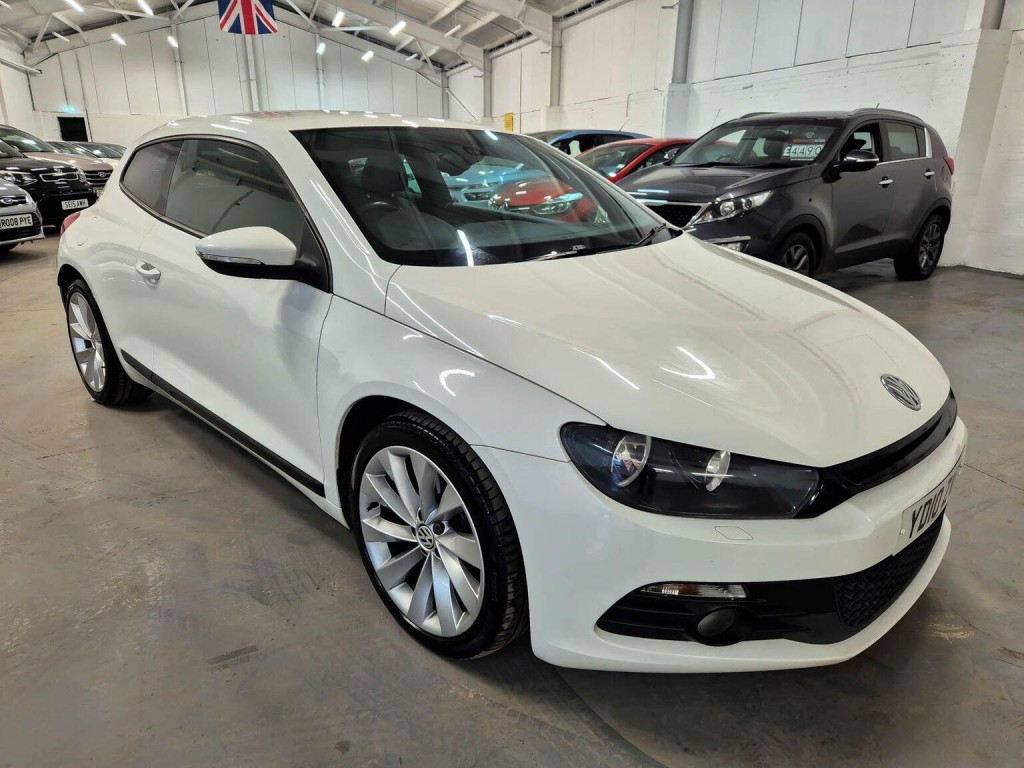 VOLKSWAGEN SCIROCCO 2.0 TDI GT Euro 5 3dr (Leather, Nav)