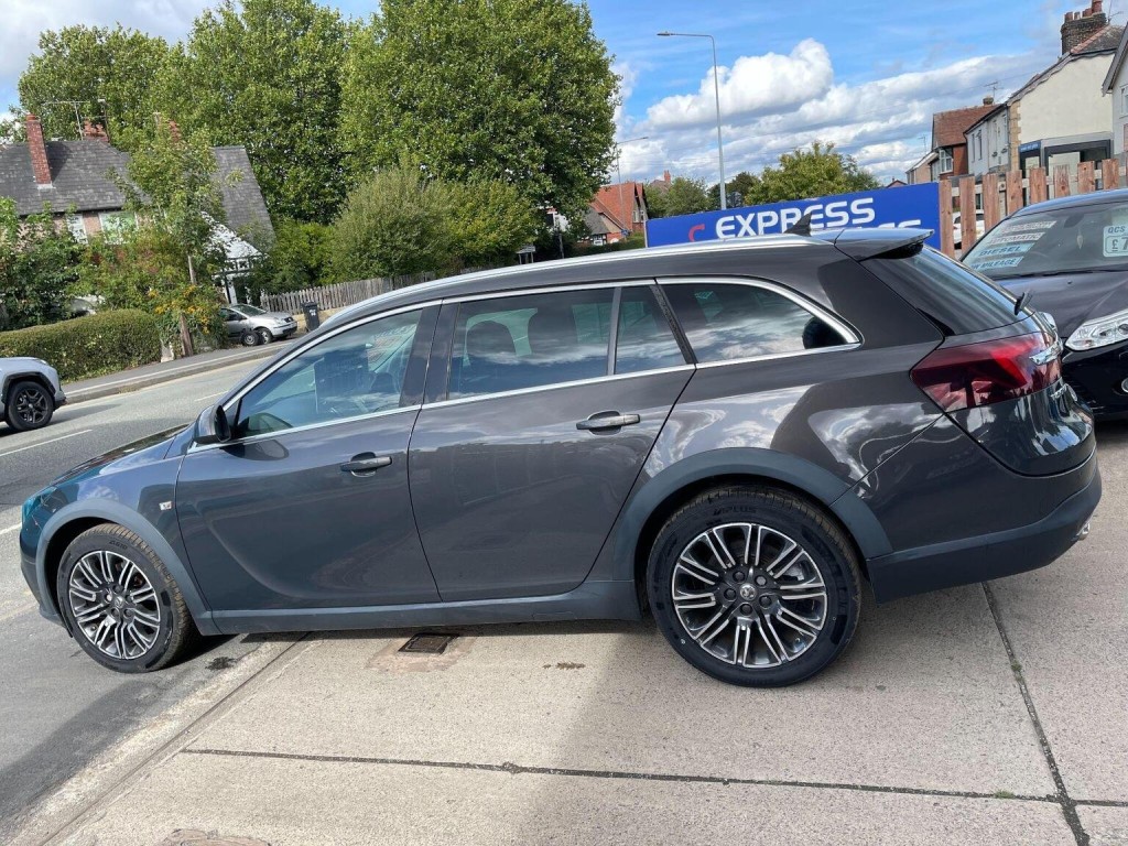 VAUXHALL INSIGNIA