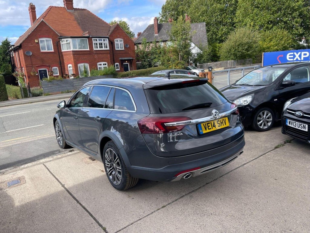 VAUXHALL INSIGNIA