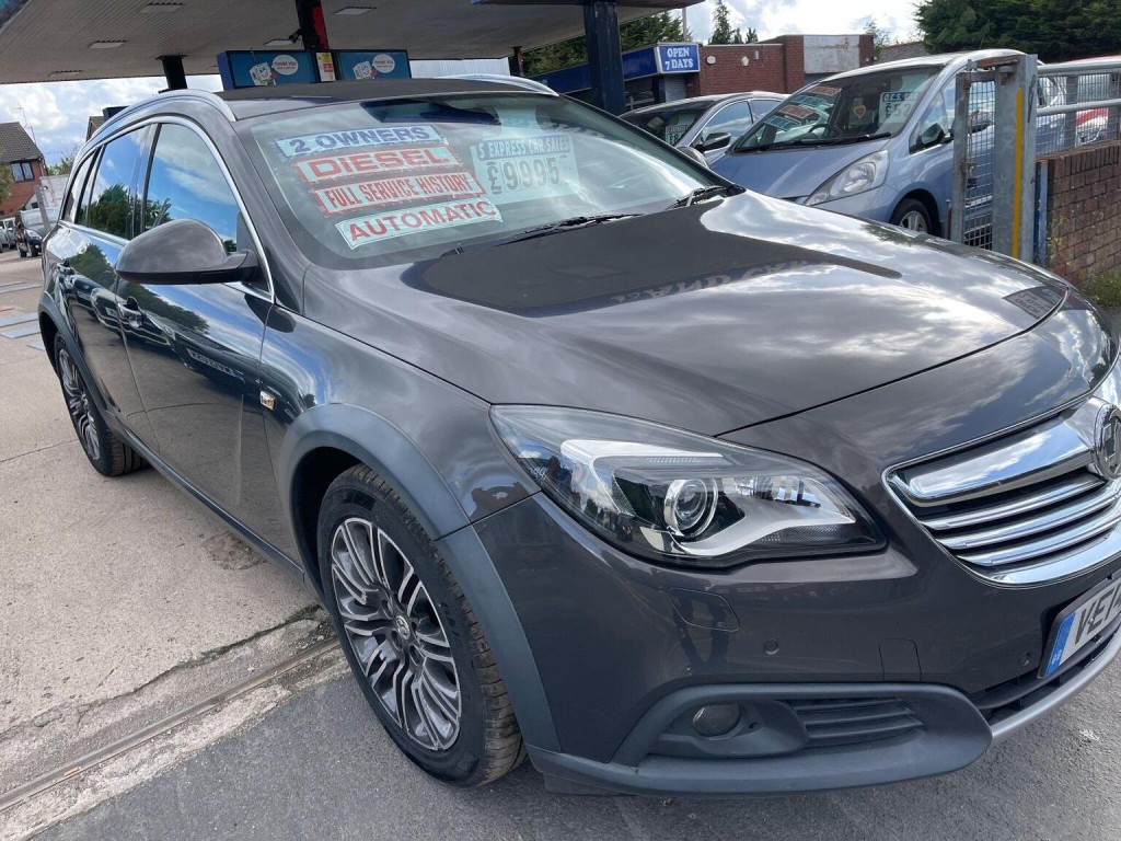 VAUXHALL INSIGNIA
