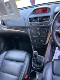VAUXHALL MOKKA