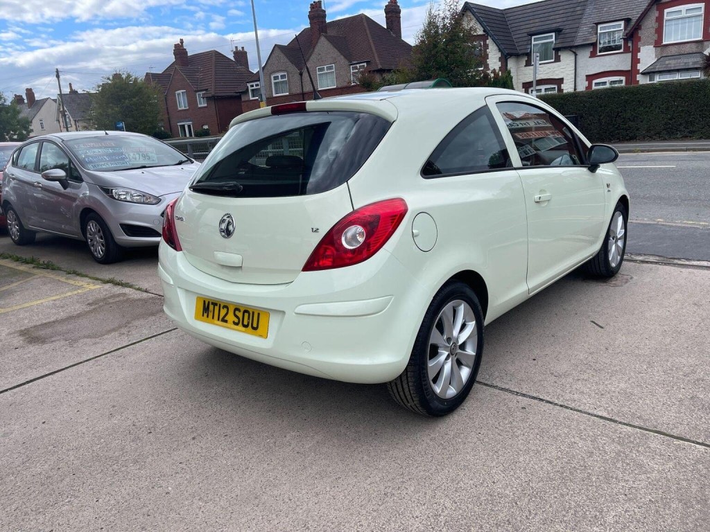 VAUXHALL CORSA