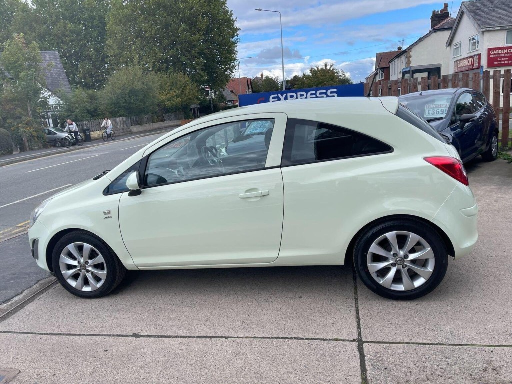 VAUXHALL CORSA
