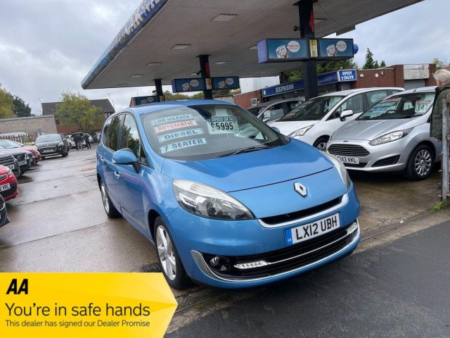 RENAULT GRAND SCENIC