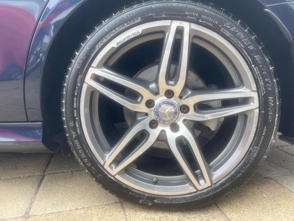 MERCEDES-BENZ E CLASS