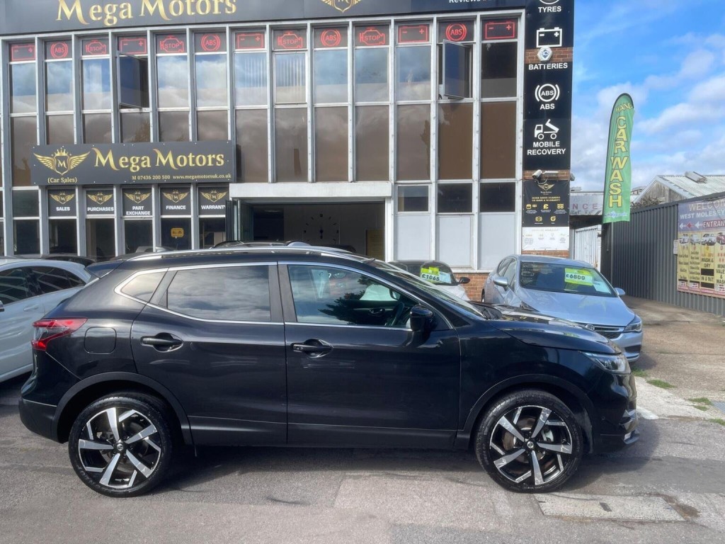 NISSAN QASHQAI