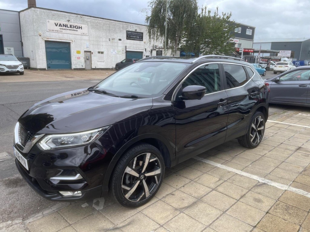NISSAN QASHQAI