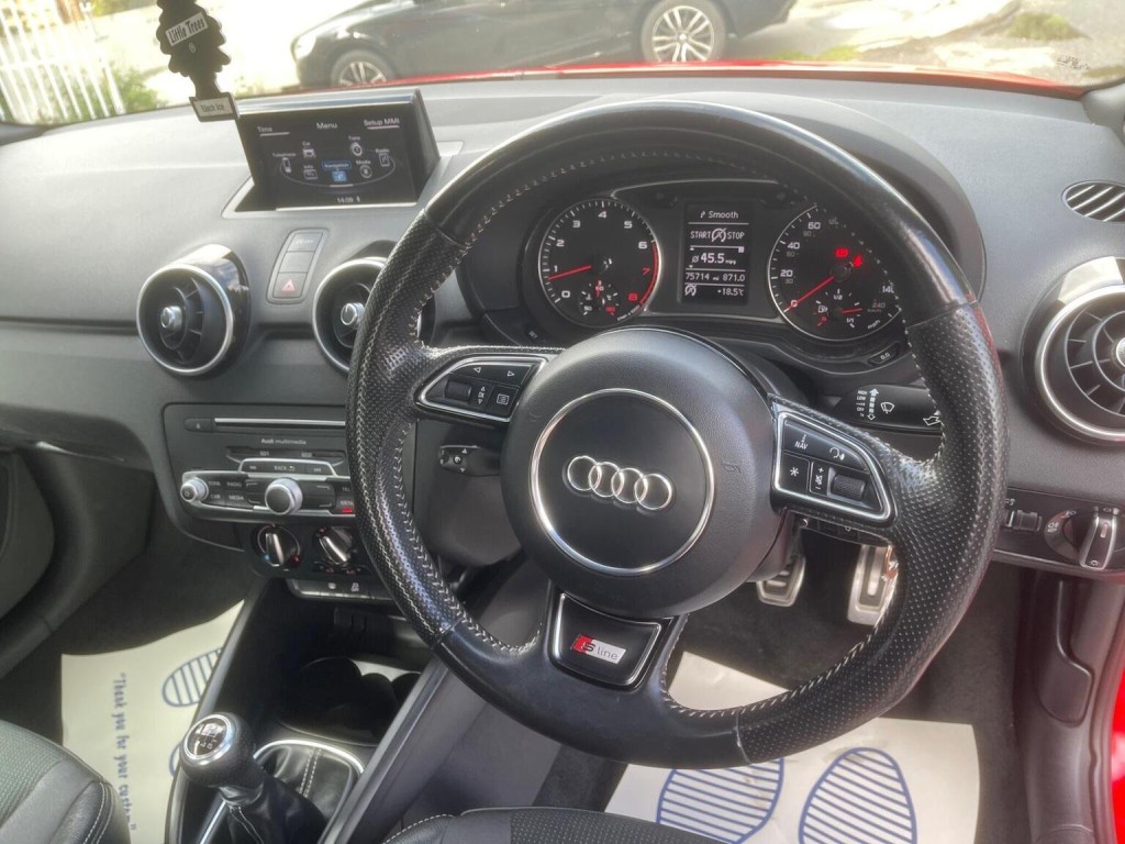 AUDI A1