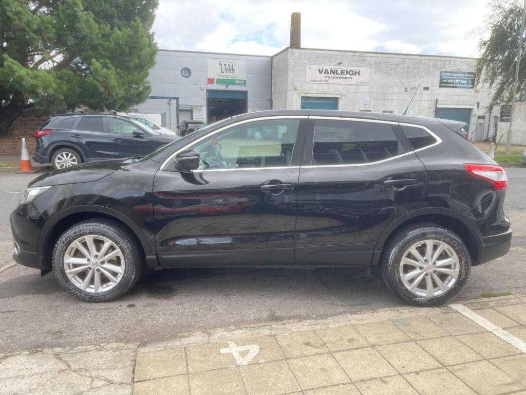 NISSAN QASHQAI