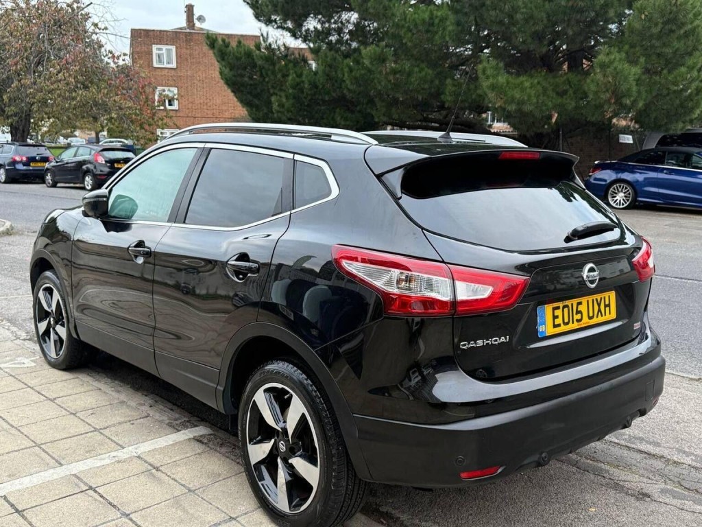 NISSAN QASHQAI