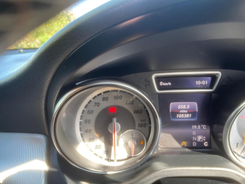 MERCEDES-BENZ GLA CLASS