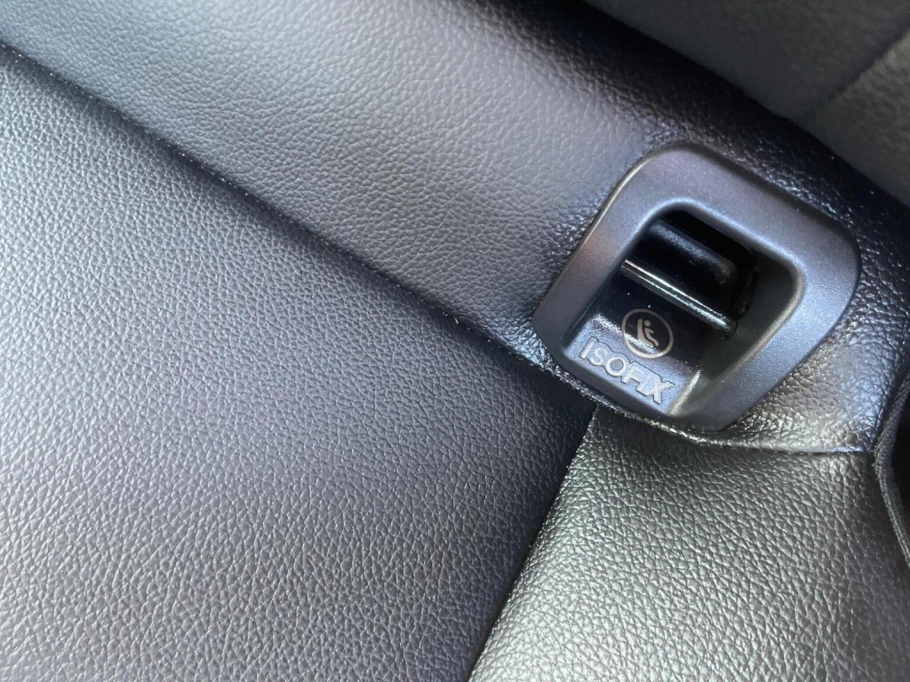 MERCEDES-BENZ GLA CLASS