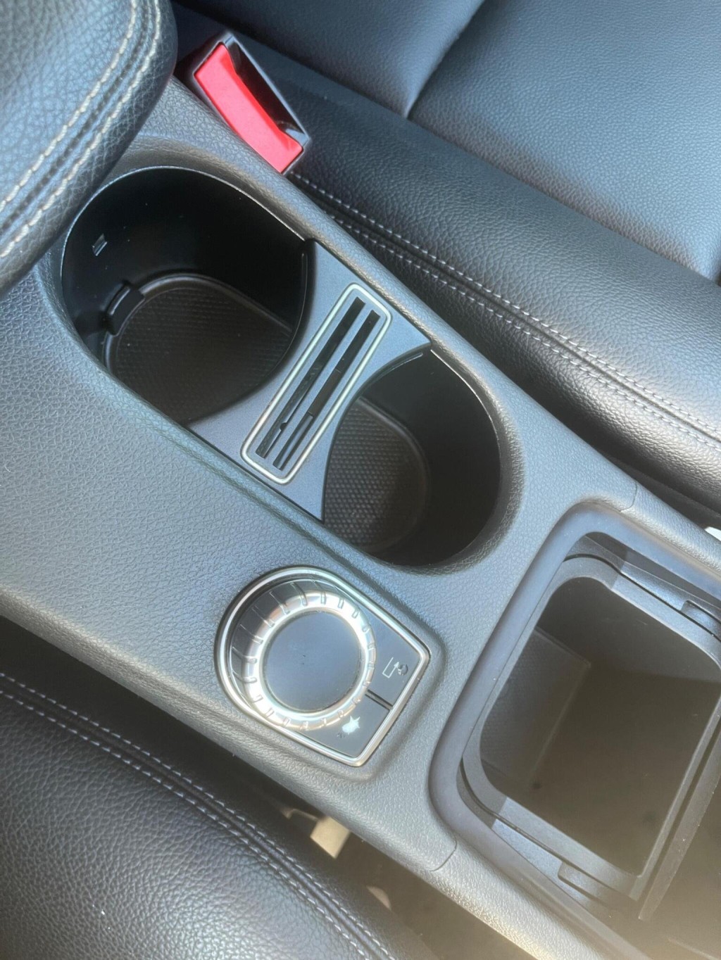 MERCEDES-BENZ GLA CLASS