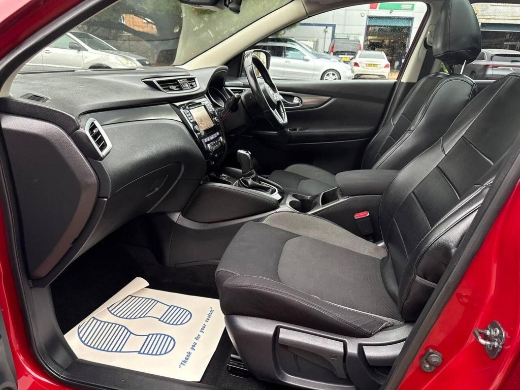 NISSAN QASHQAI