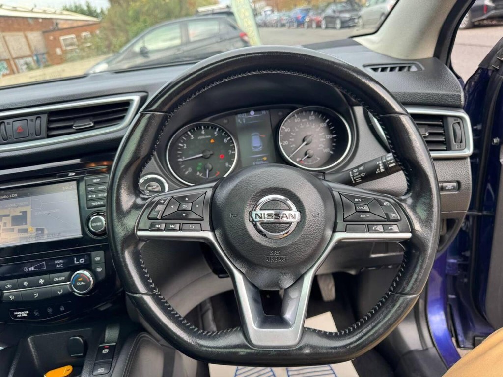 NISSAN QASHQAI