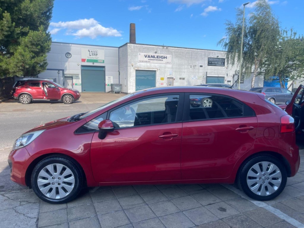 KIA RIO