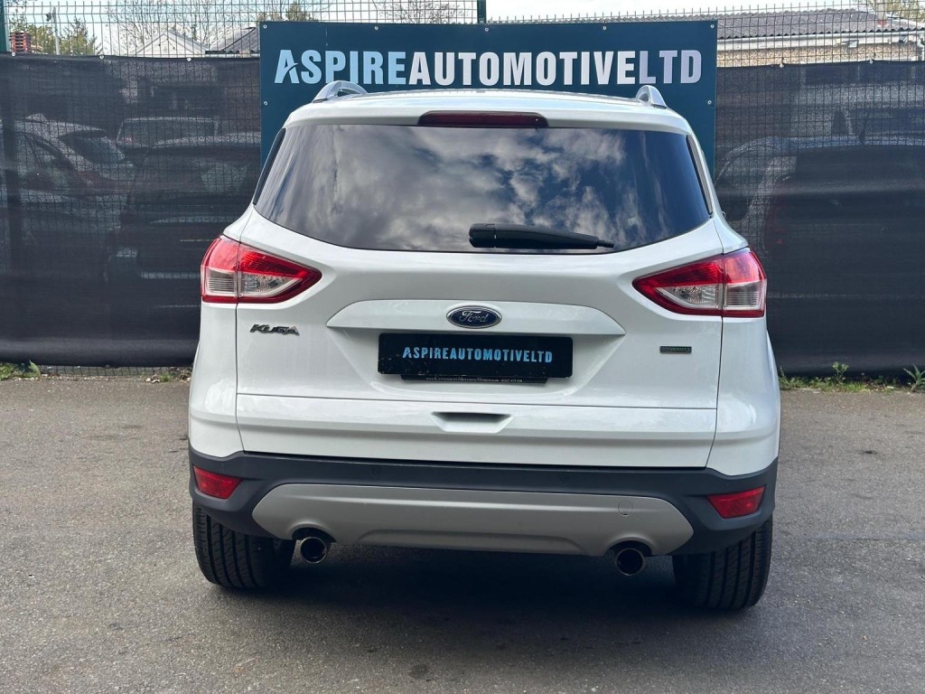 FORD KUGA