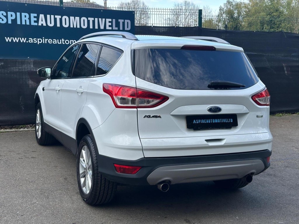 FORD KUGA