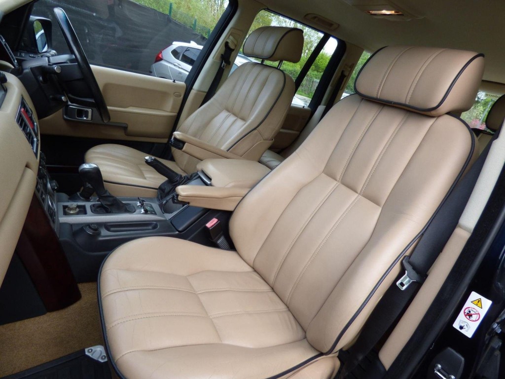 LAND ROVER RANGE ROVER