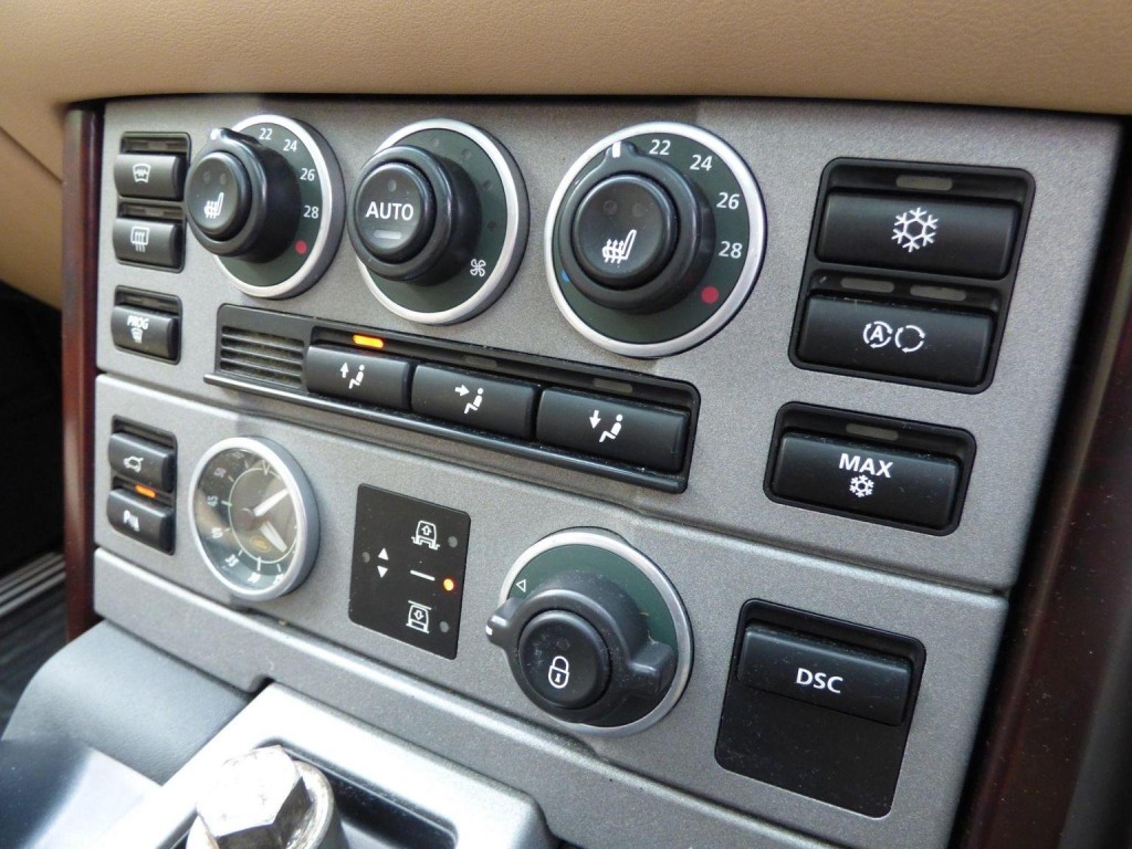 LAND ROVER RANGE ROVER