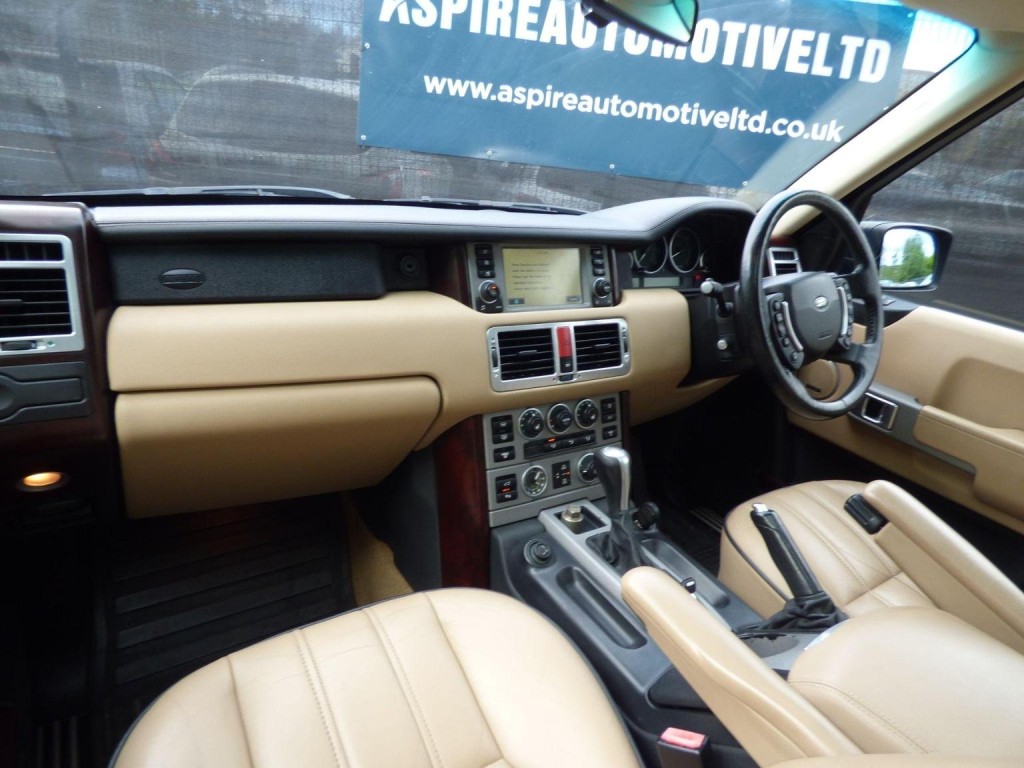 LAND ROVER RANGE ROVER