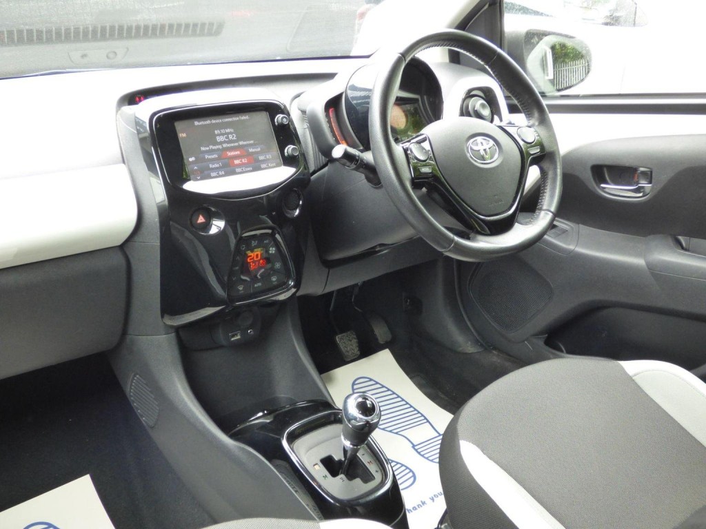 TOYOTA AYGO