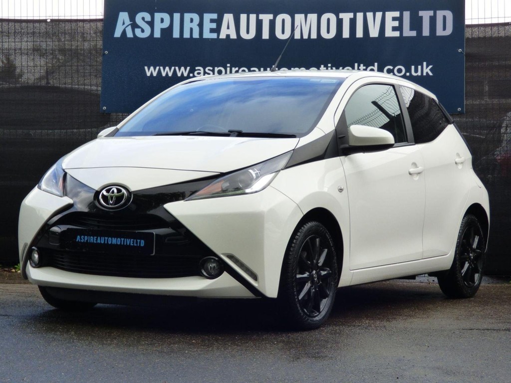 TOYOTA AYGO