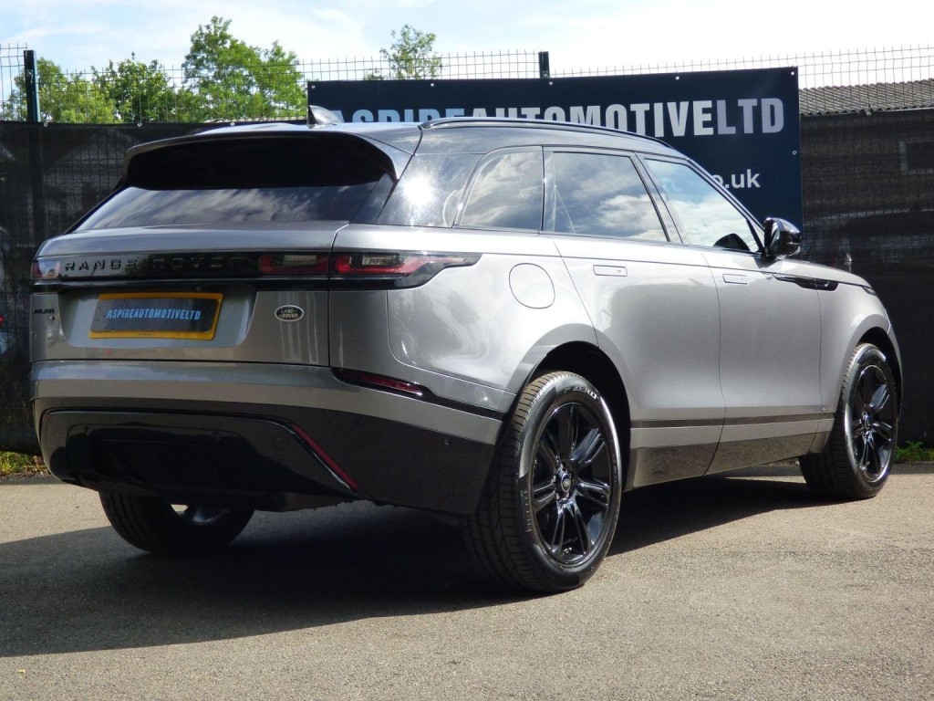 LAND ROVER RANGE ROVER VELAR