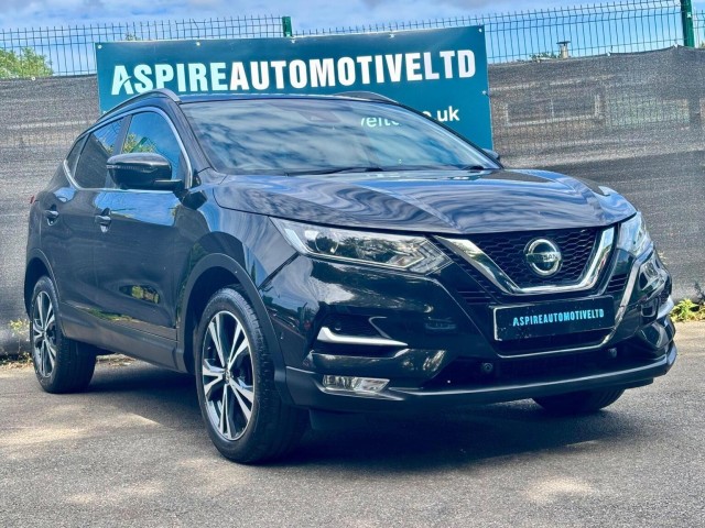 NISSAN QASHQAI 1.3 DIG-T N-Connecta Euro 6 (s/s) 5dr