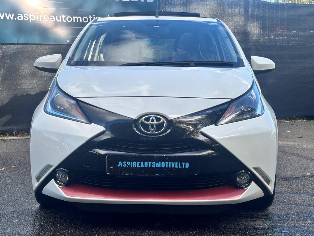 TOYOTA AYGO