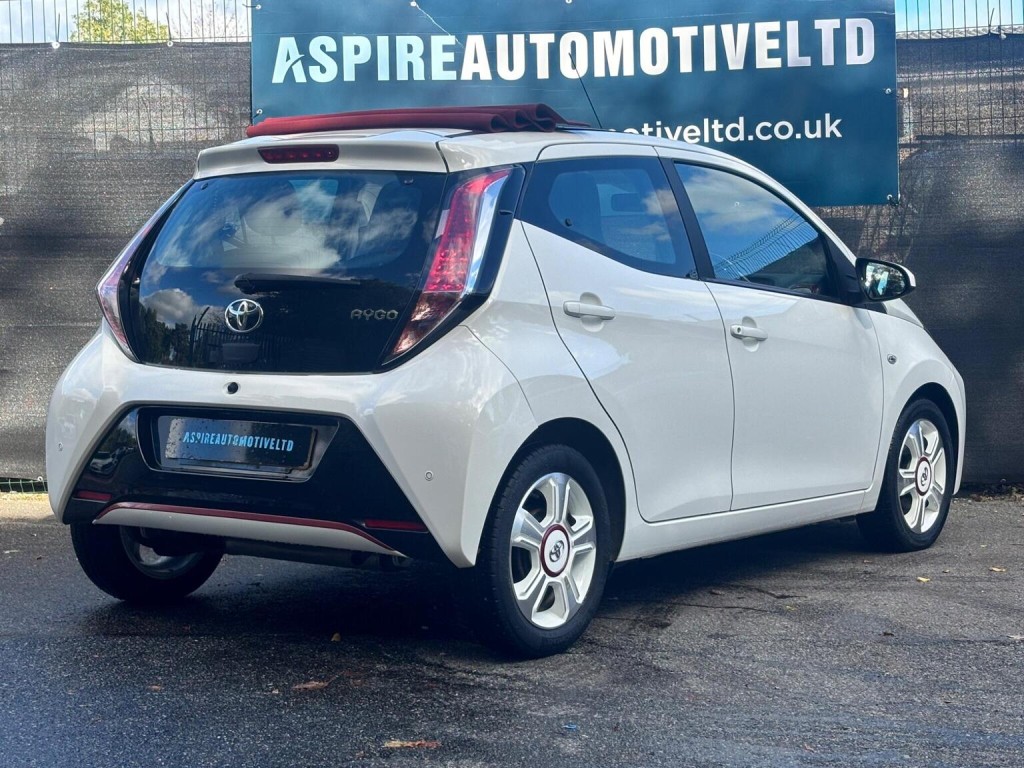 TOYOTA AYGO