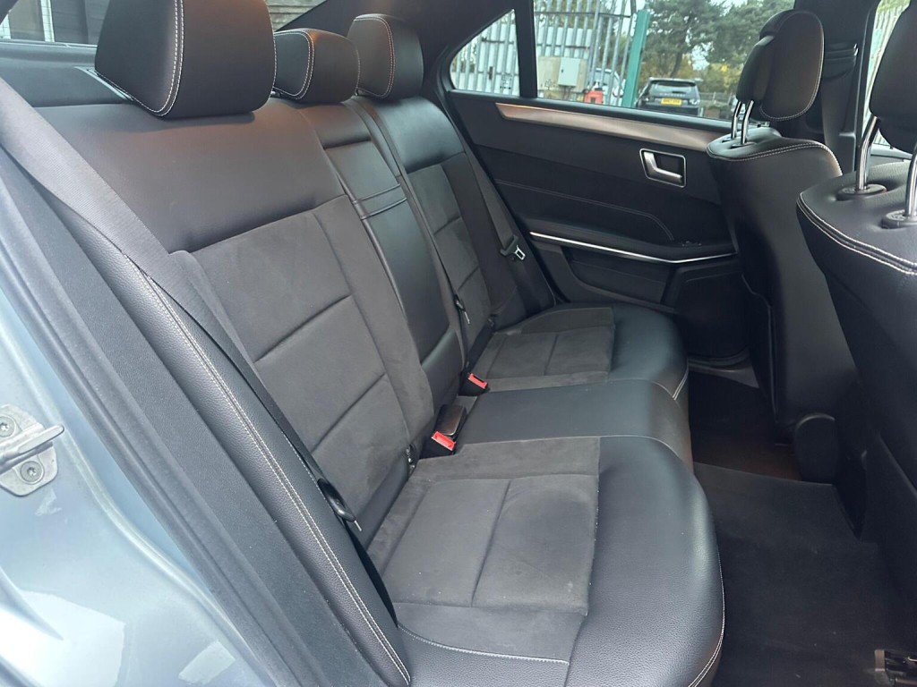 MERCEDES-BENZ E CLASS